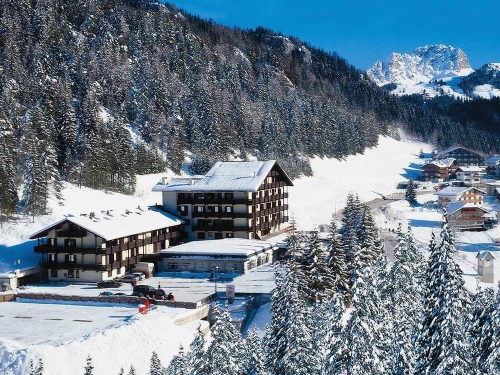 Hotel Il Caminetto Sport Canazei Εξωτερικό φωτογραφία