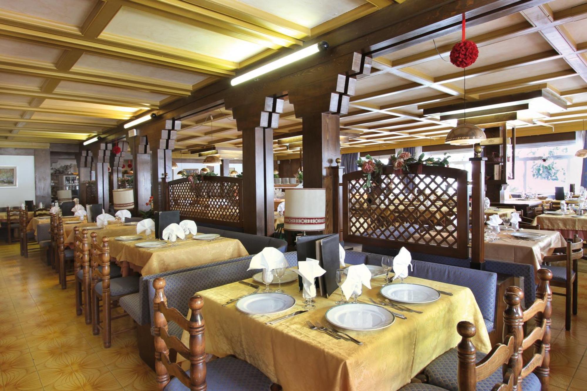 Hotel Il Caminetto Sport Canazei Εξωτερικό φωτογραφία