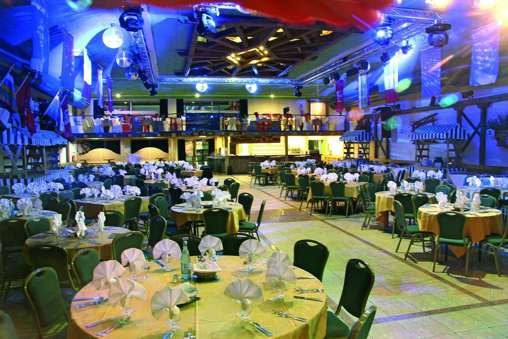 Hotel Il Caminetto Sport Canazei Εξωτερικό φωτογραφία