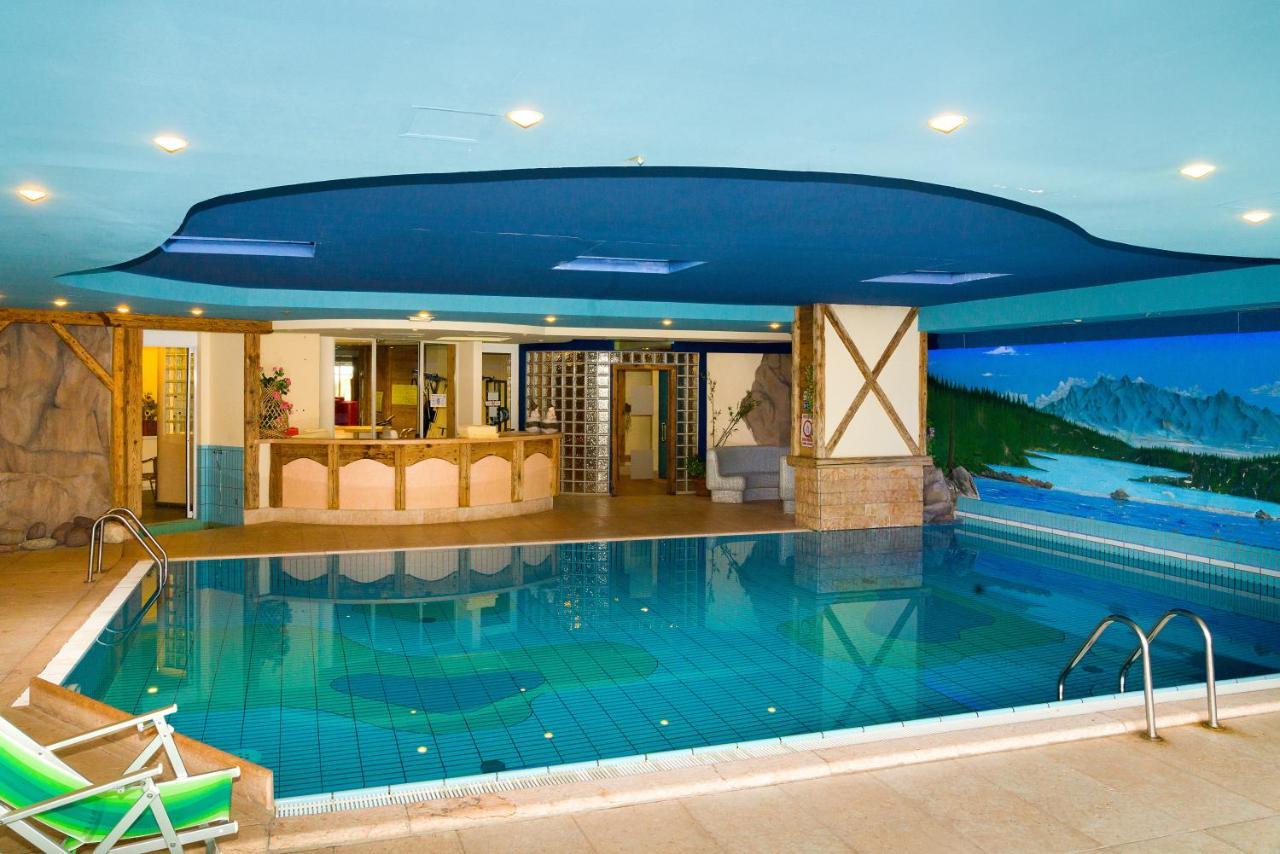 Hotel Il Caminetto Sport Canazei Εξωτερικό φωτογραφία